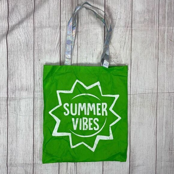 Old Navy/summer vibes 2 bundle Medium totes - Picture 10 of 12
